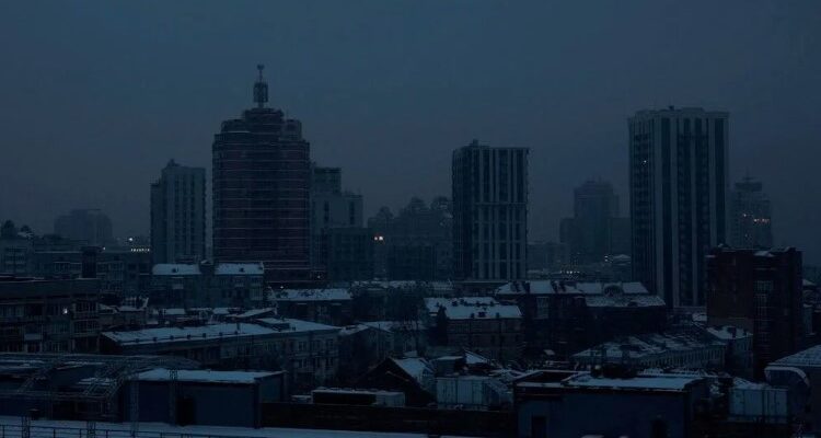 Блекаут: Причини, Наслідки та Як Підготуватись до Відключення Електроенергії