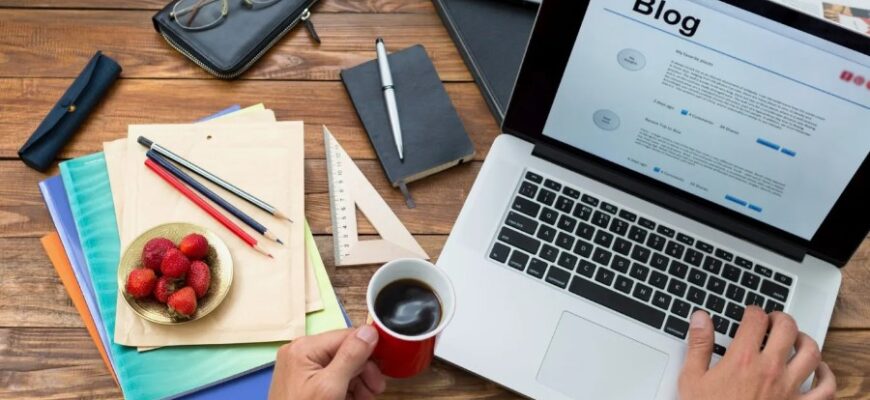 Блоги: Визначення, Типи та Роль у Сучасному Інтернет-Середовищі