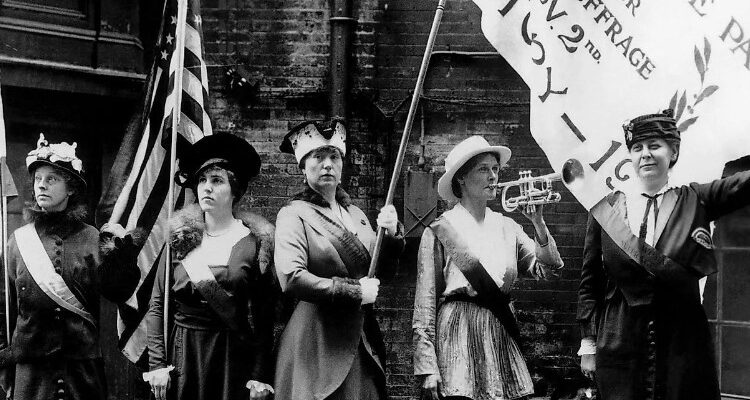 Емансипація: визначення, значення та вплив на сучасне суспільство