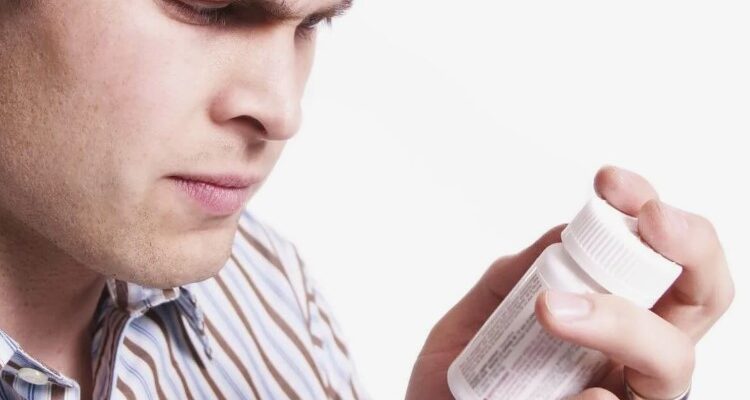 Заголовок для статті: Що таке гормональний збій: причини, симптоми та лікування