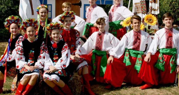 Нація: Визначення, Характеристики та Її Вплив на Ідентичність