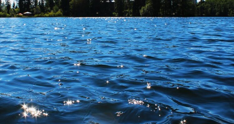 Що таке речовина: визначення, властивості та класифікація матеріалів