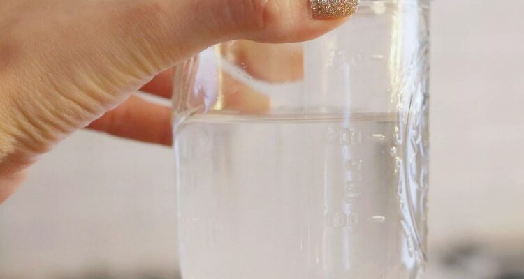 Що таке розчин: визначення, властивості та застосування в повсякденні