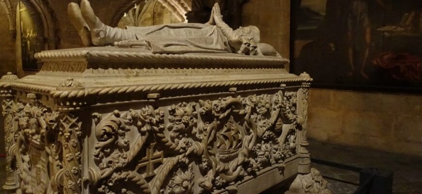 Саркофаг: значення, історія та цікаві факти про поховальні споруди