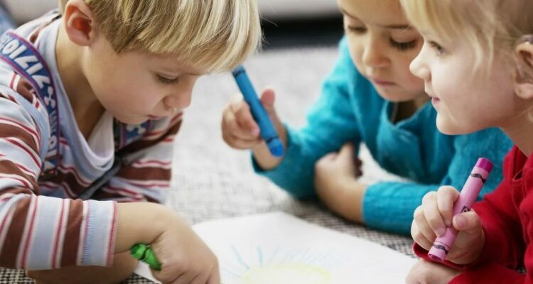 Соціалізація: що це таке і чому вона важлива в сучасному світі?