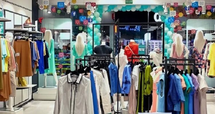 Що таке стоковий одяг: переваги, особливості та можливості покупки