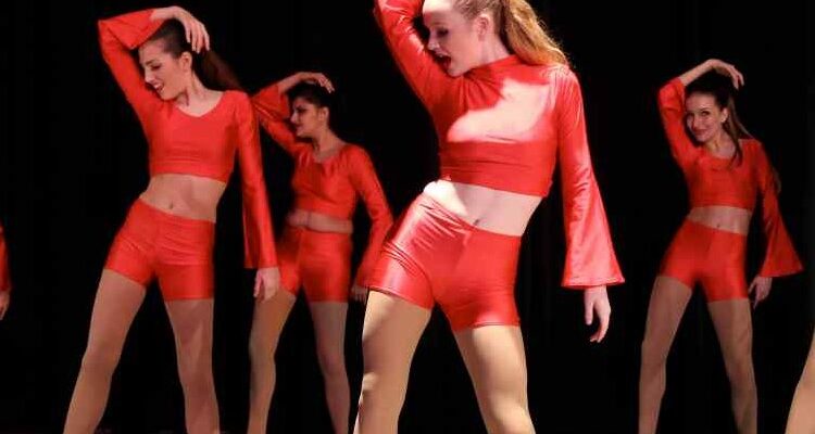 Сучасний танець: Визначення, історія та ключові особливості стилю