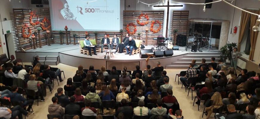 Дискусія: визначення, види та ефективні стратегії участі у ній