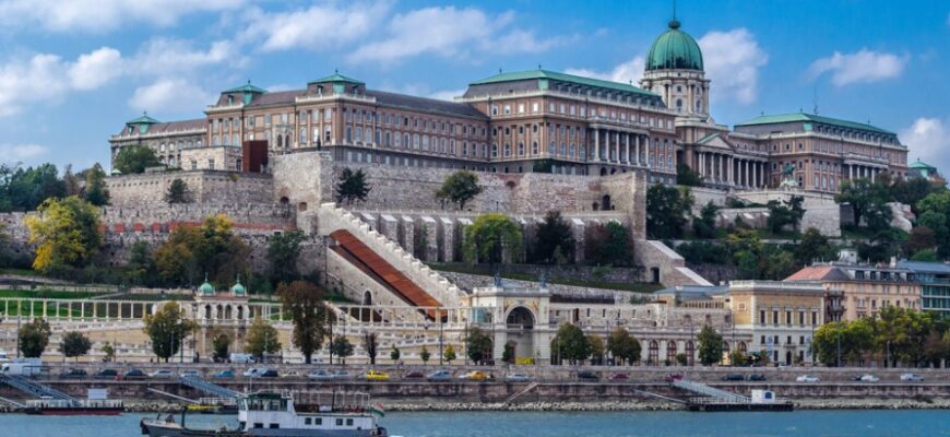 Найкрасивіші місця Будапешта для яскравих селфі: що відвідати? Найкрасивіші місця Будапешта для яскравих селфі: що відвідати?