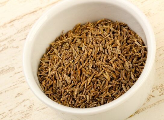 Відмінності між зірою та кмином: чим вони різняться та як їх використовувати? Відмінності між зірою та кмином: чим вони різняться та як їх використовувати?