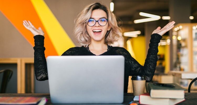 Обов’язки і навички модератора: ключова роль у сучасному онлайн-світі