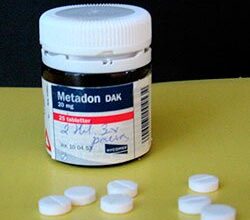 Метадон: що це, як використовується та який має ефект на організм