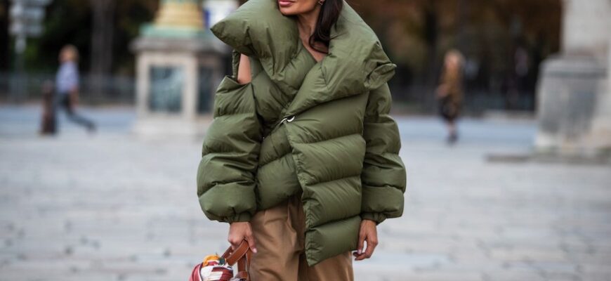 З чим стильно поєднати куртку кольору хакі: поради та рекомендації