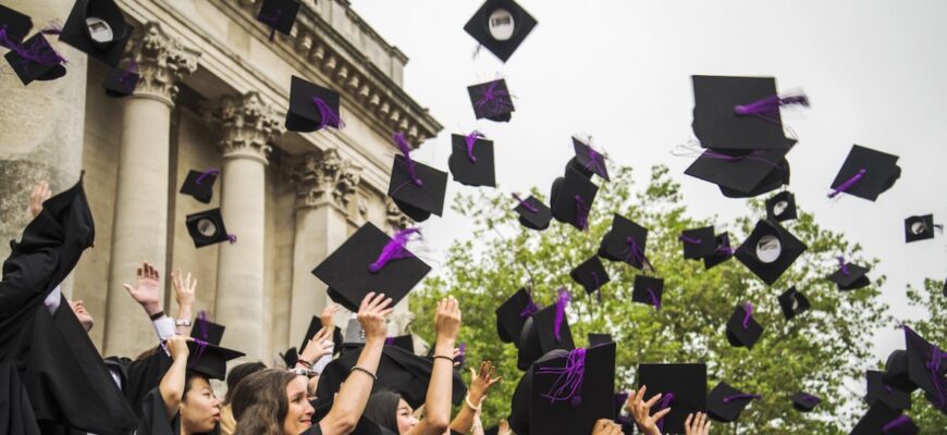 Що таке університет: роль та значення у сучасному суспільстві