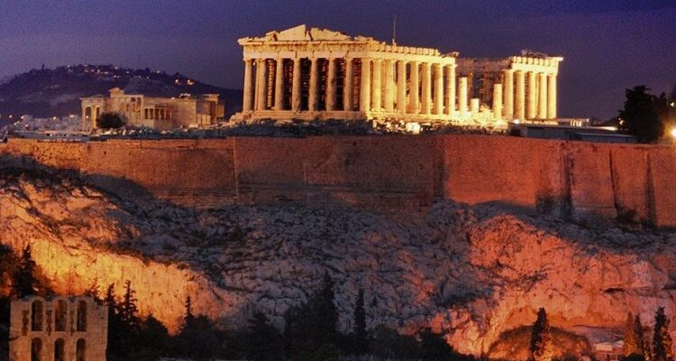 Що таке акрополь: історія, значення та роль у давніх містах