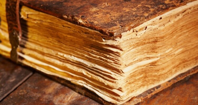 Архаїзми: їх значення, приклади та роль у сучасній українській мові