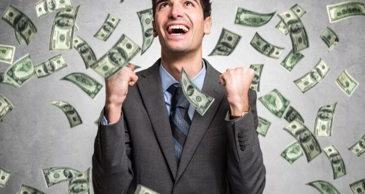 Що таке дохід: визначення, види та як його оптимізувати