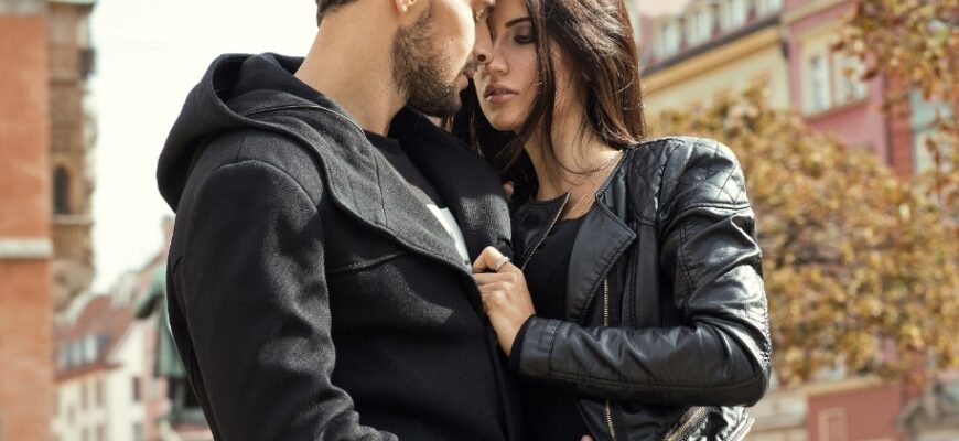 Що таке феромони і як вони впливають на наші симпатії та привабливість?