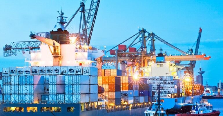 Імпорт та експорт у сучасній економіці: основи та вплив на ринки