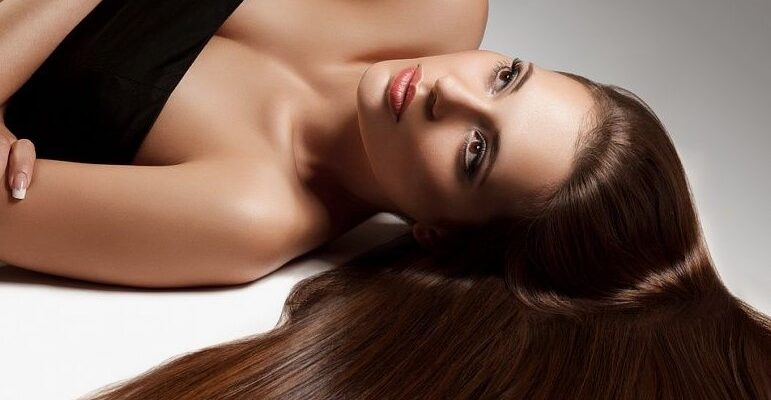 Нанопластика для волосся: Огляд технології та кому підходить процедура Нанопластика для волосся: Огляд технології та кому підходить процедура