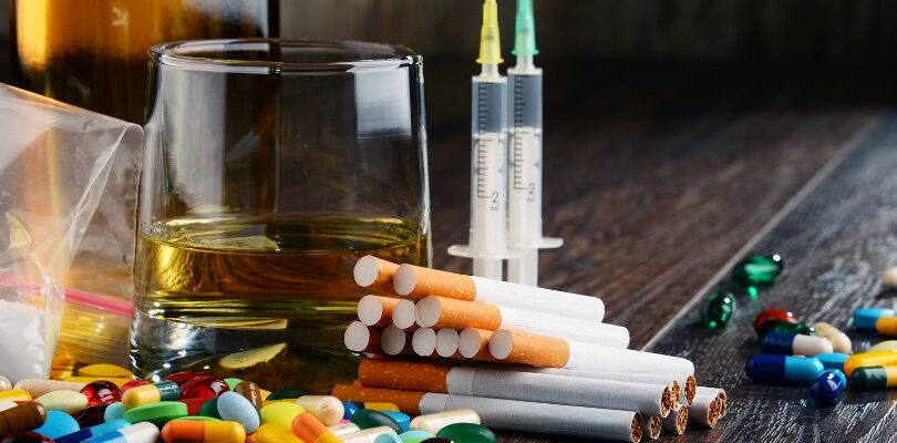 Розуміння наркотиків: їх вплив на психіку і поведінку людини