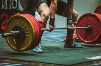 Що таке пауерліфтинг: основи, вправи та поради для новачків
