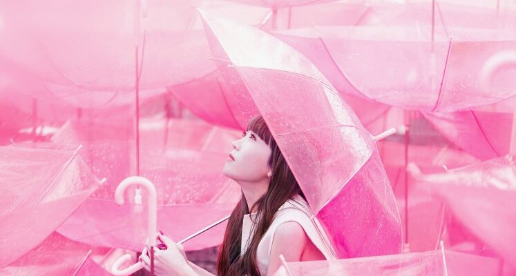 Рефрен: Визначення, значення та роль у літературних творах