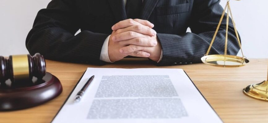 Юридична деонтологія: визначення, принципи та основні аспекти