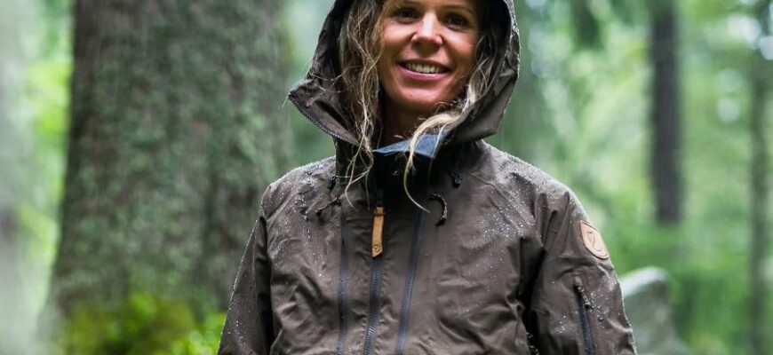 Що таке анорак: історія, особливості та сучасні тренди одягу