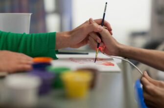 Арт-терапія: що це таке, як працює і користь для вашого здоров’я