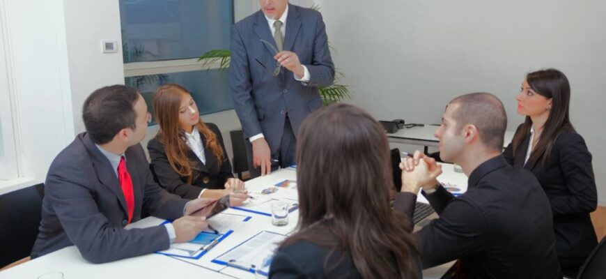 Що таке баланс підприємства: Основи, структура та значення для бізнесу