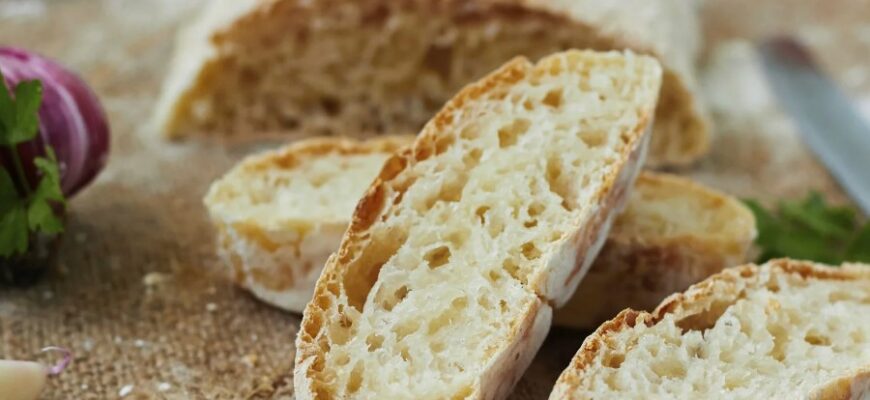 Чіабата: історія, інгредієнти та секрети приготування хліба Чіабата: історія, інгредієнти та секрети приготування хліба