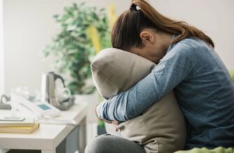 Що таке депресія: розуміння симптомів, причин та методів лікування