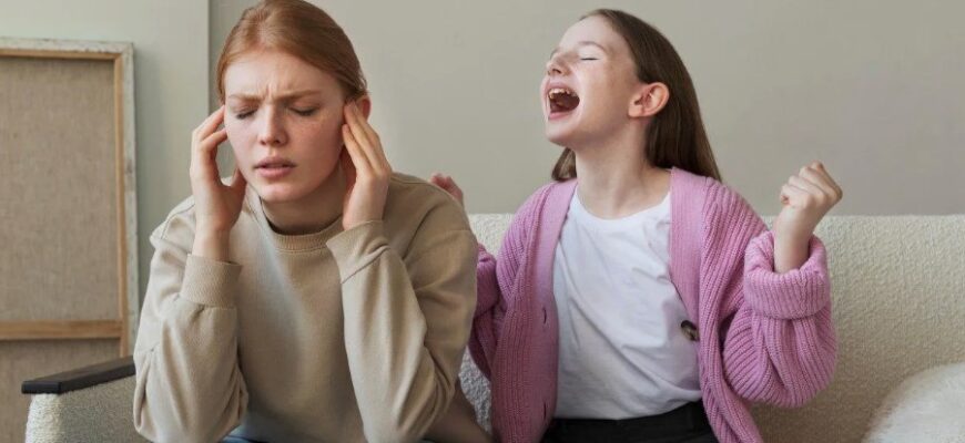 Девіантна поведінка: визначення, причини та вплив на суспільство