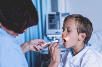 Дифтерія: Причини, симптоми та методи захисту від інфекції