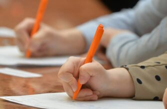 Детально про диктант: значення, функції та освітня роль