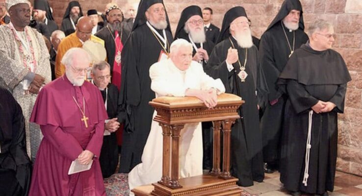 Розуміння екуменізму: історія, значення та вплив на церкви