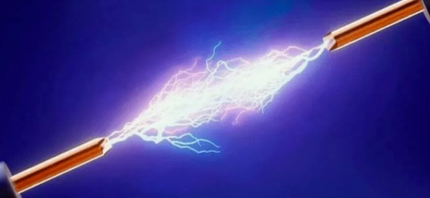 Що таке електричний струм: визначення, принцип дії та значення