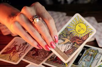 Карти Таро: Що Це Таке і Як Вони Працюють для Прогнозування Майбутнього