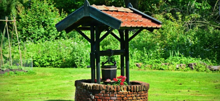 Колодязь: Визначення, типи та функціональність водозабору для вашого дому