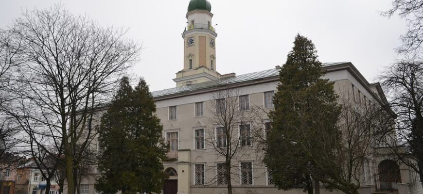 Магістрат: визначення, функції та роль у сучасному суспільстві