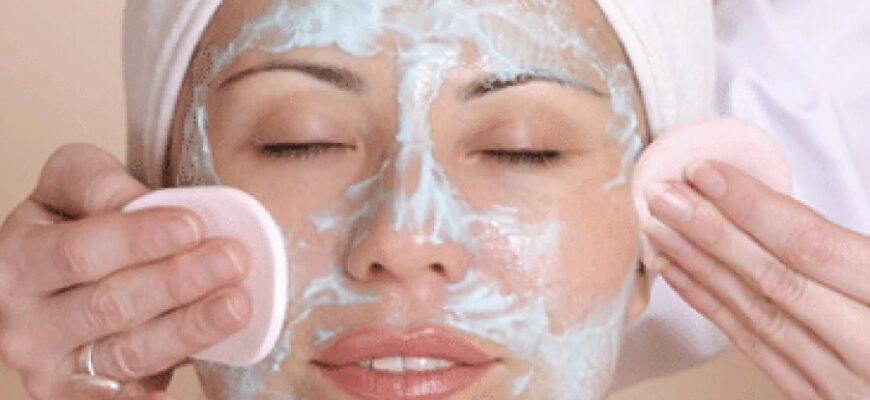 Все про Пілінг: Ефективні Методи Оновлення Шкіри та їх Переваги