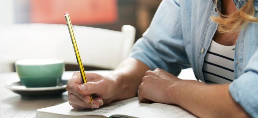 Що таке поезія: сутність, значення та роль у сучасному світі