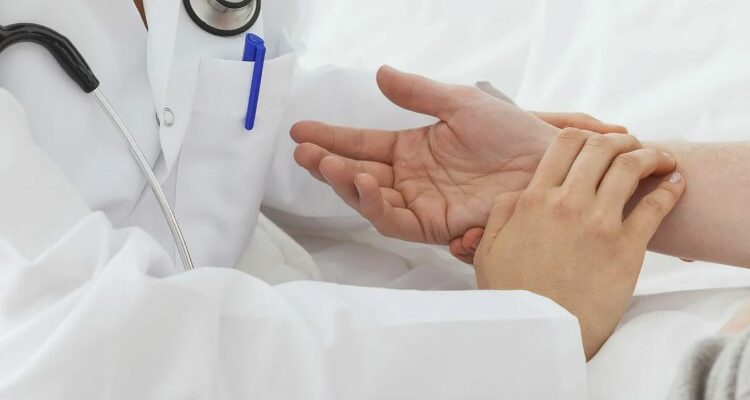 Пульс: Що це таке, як його виміряти та чому він важливий для здоров’я