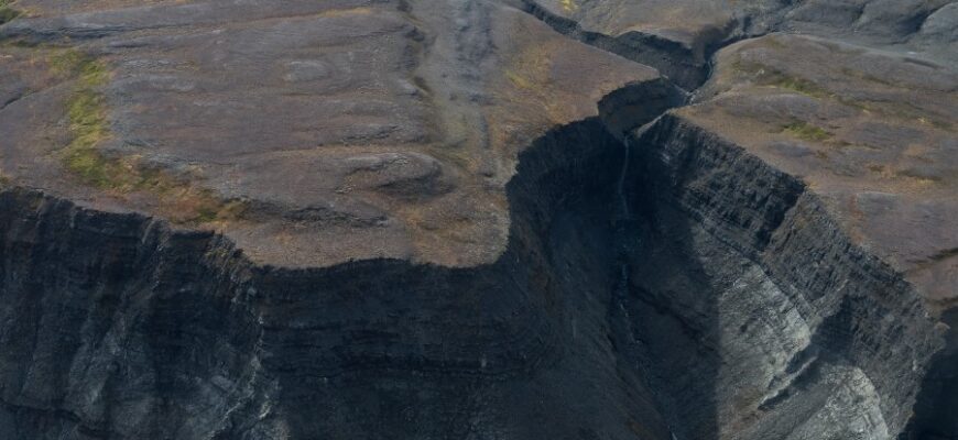 Тектонічні плити Землі: визначення, роль і вплив на планету