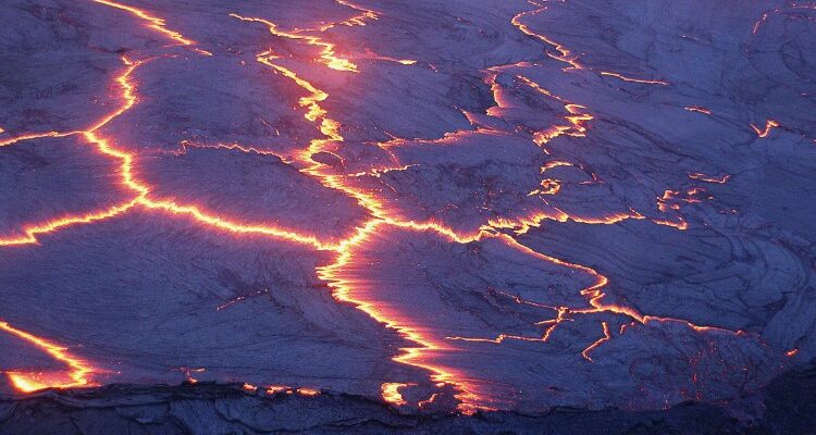 Тектоніка: Розуміння руху літосферних плит Землі для Google SEO