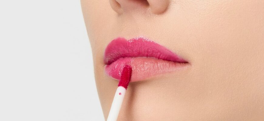 Тінт для губ: Що це, як користуватися та обирати найкращий варіант