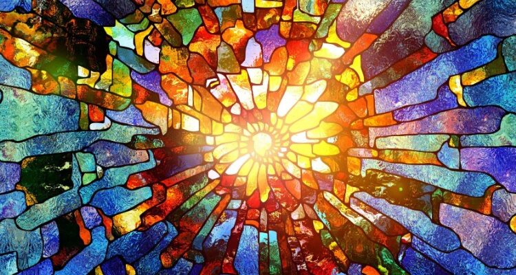 Вітраж: історія, техніки та застосування у сучасному дизайні