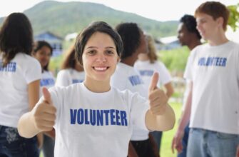 Волонтерство: Хто такі волонтери та яку роль вони відіграють у суспільстві?