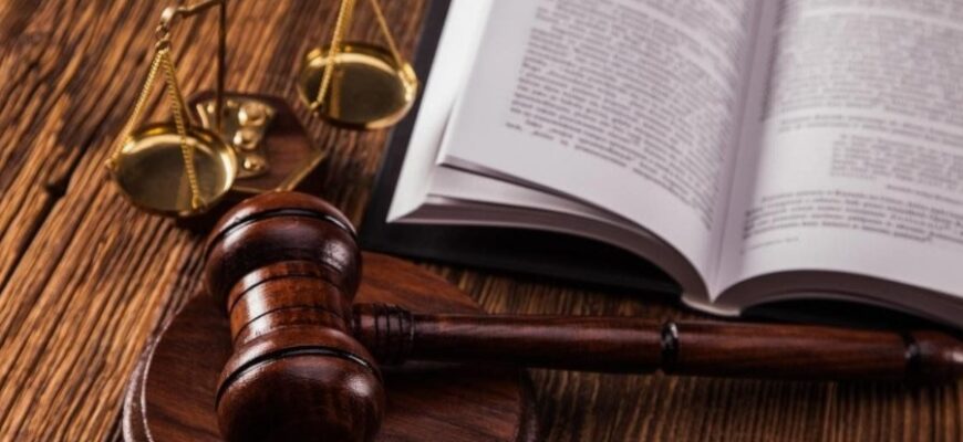 Що таке закон: визначення, функції та вплив на наше життя